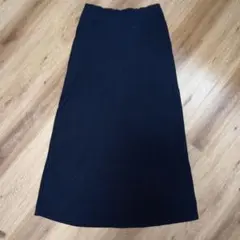 黒 タイトロングスカートのサムネイル