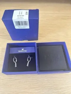 SWAROVSKI 加藤大樹 ピアス スワロフスキー - メルカリ