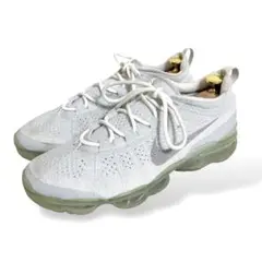 Item thumbnail for item a8fb0180-79bc-416d-a4ae-8e48cf1c31a1