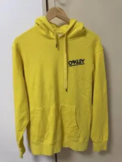 Oakley フード付きパーカー Mサイズ 黄色