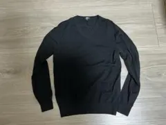 UNIQLO エクストラファインメリノ Vネックセーター 黒色 Sサイズ