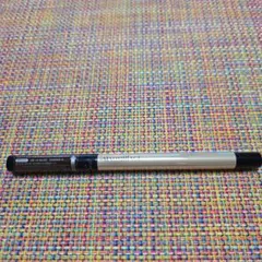 MAQuillAGE ドラマティックエッセンスライナー BR662