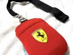 希少 Ferrari フェラーリ ロゴ サコッシュ 携帯ケースのサムネイル