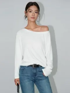 NEVA HUホワイト オフショルダー ゆったり 長袖Tシャツ 大人カジュアルM