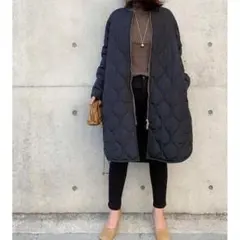 キルティング　ジャケット　コート　ブラック　黒　無地　ロング　膝丈　フード　韓国
