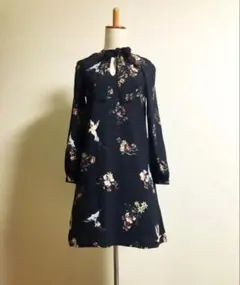 H&M 花と鳥柄ワンピース