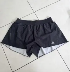 adidas ドット柄ショートパンツ 黒