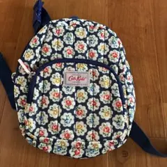 Cath Kids 花柄リュック ネイビーのサムネイル