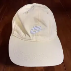 NIKE キャップ ライトイエローのサムネイル