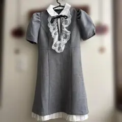 An MILLE グレーのレース付きひざ丈ワンピース　試着程度