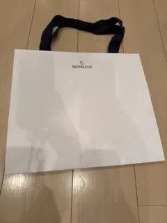moncler ショッパーのサムネイル