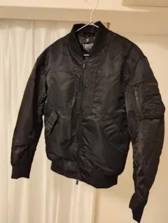 ユニクロ　UNIQLO　＋J ハイブリッドダウンオーバーサイズ　MA-1