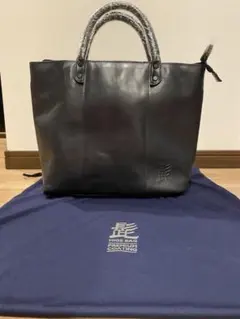 髭バッグ　ブラックレザートートバッグ