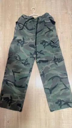 SHEIN迷彩ズボン