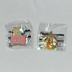 ディズニー ティンカーベル ピンバッジ/プルート チャーム セット