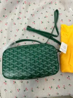 極美品 ショルダーバッグのサムネイル