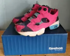 Reebok INSTAPUMP FURY スニーカー ピンク ネイビー