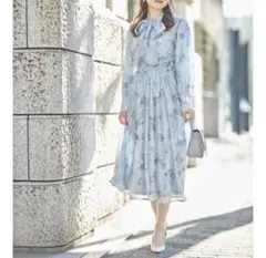 【着用回数2回】トッコクローゼットボウタイリボンシアーフラワープリントワンピース