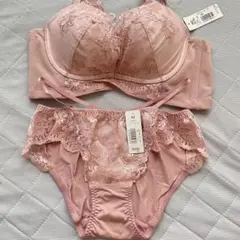 【翌日発送】エメフィール アンダークロス脇高ブラ&ショーツ D65 Mサイズ