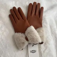 UGG 鹿羊本革 ムートン手袋 - メルカリ