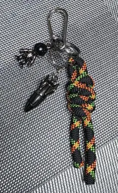 ハンドメイド　バックチャーム　じゃらじゃらキーホルダー　パラコード　宇宙