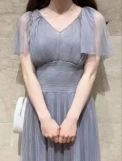 スナイデル Sustainaケープチュールドレス