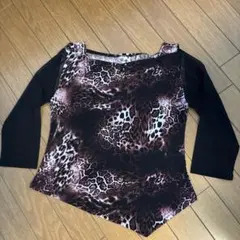 レオパード柄ビジュー付きダンストップス