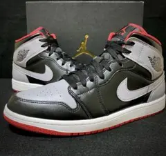 Nike Air Jordan1 Mid "Black/Cement Grey"のサムネイル