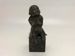 円山応挙が描いた愛くるしい子犬をモチーフにした白磁の置物 - メルカリ