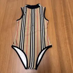 美品】Burberry 水着 女の子 サイズ128 120㎝〜130㎝ - メルカリ