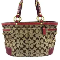 COACH シグネチャー ショルダーバッグ レッド