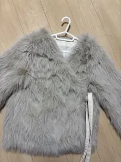 ベージュ ファーコート リボン付き