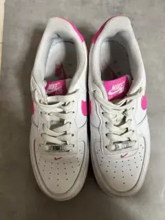 Nike Air Force 1 ホワイト/ピンクのサムネイル