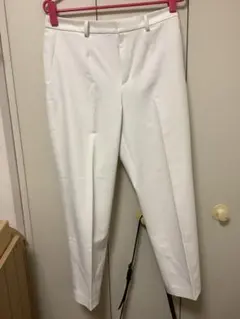 ユニクロ　タックワイドパンツ　クリーム色　Lサイズ
