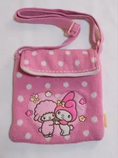 Item thumbnail for item 68767900-0223-4e61-b999-d8b40e8adb88