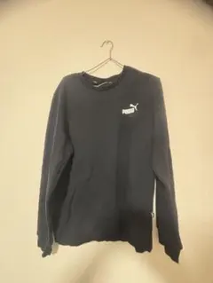 PUMA ブラック 長袖トレーナー