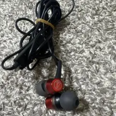 有線イヤホン レッド・ブラック