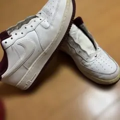 Nike Air Force 1 ホワイト/バーガンディ