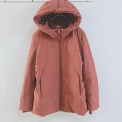 ユニクロ　シームレスダウンパーカ　フード付き　フェザー混レディースL