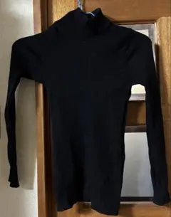 ブラックタートルネックセーター Mサイズ