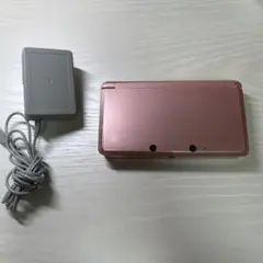 Nintendo 3DS ピンク 本体と充電器　SDカード付き