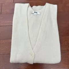 クリーム色　長袖　カーディガン　ユニクロS