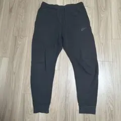 NIKE Tech Fleece ジョガーパンツ ブラック Lのサムネイル
