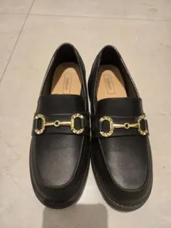 ローファー ゴールド金具付き