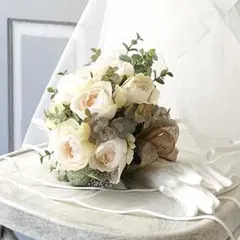 ホワイトローズとユーカリのブーケ＆ブートニア アーティフィシャルフラワー（造花）