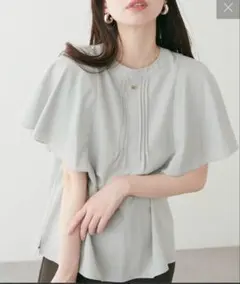 natural couture フレア袖ピンタックブラウスのサムネイル