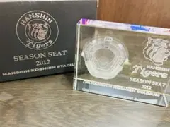 Tigers 2012 シーズンシート 記念品 アクリル 野球 阪神