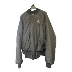 ジョーダン　アウター