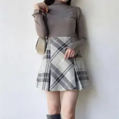 snidelスナイデル ロービングチェックミニスカート アイボリー