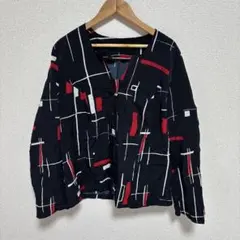 総柄 幾何学模様 長袖シャツ ノーカラー レトロ モード Vネック 赤 黒 M